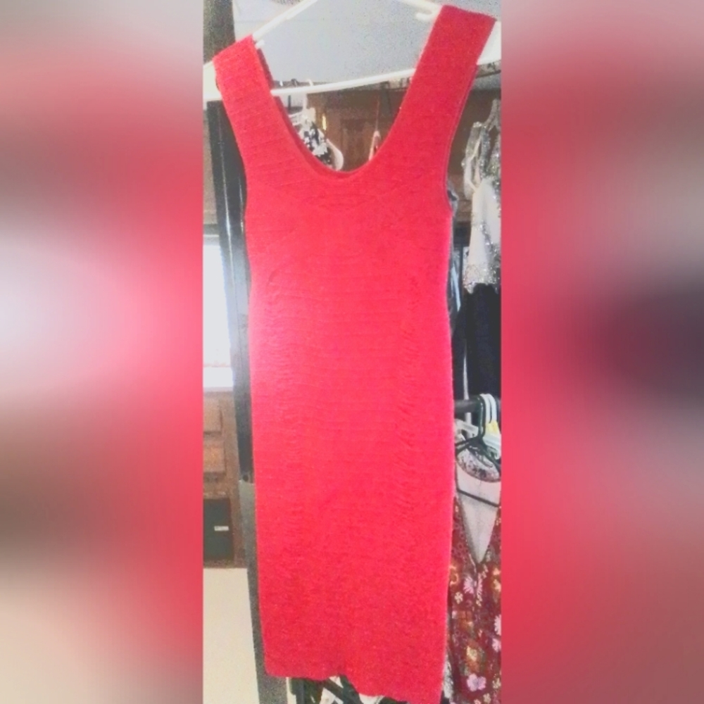 Red fitted Mini